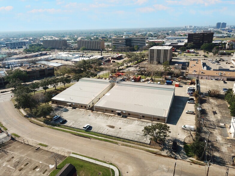 Primary Photo Of 6080 Hooton St, Houston Warehouse For Sale