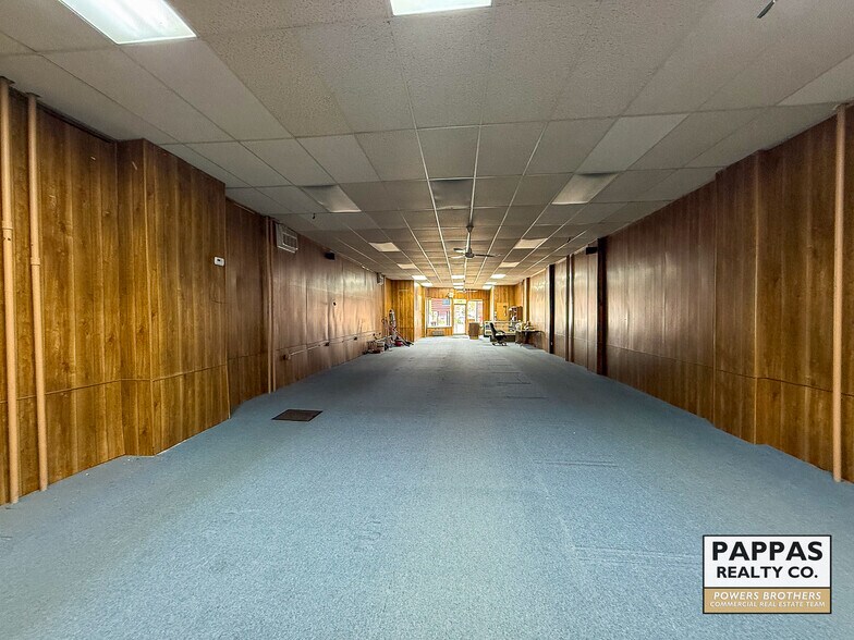 More Photos Of 1020 Kenmore Blvd, Akron Storefront Retail Residential For Lease
