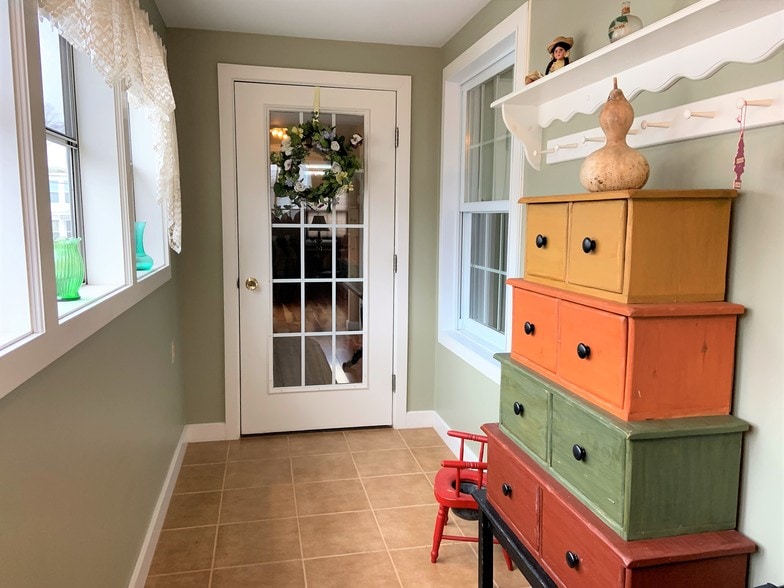 More Photos Of 307 Main St, Westbrook Carwash For Sale