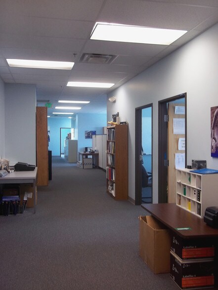 More Photos Of 5525 W 56th Ave, Arvada Warehouse For Lease