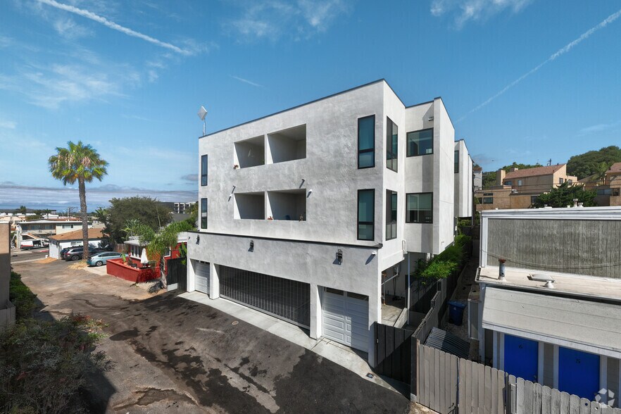 More Photos Of 5727 Lauretta St, San Diego Apartments For Sale