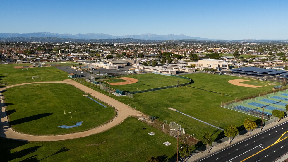 More Photos Of 8620-8624 Watson St, Cypress Apartments For Sale