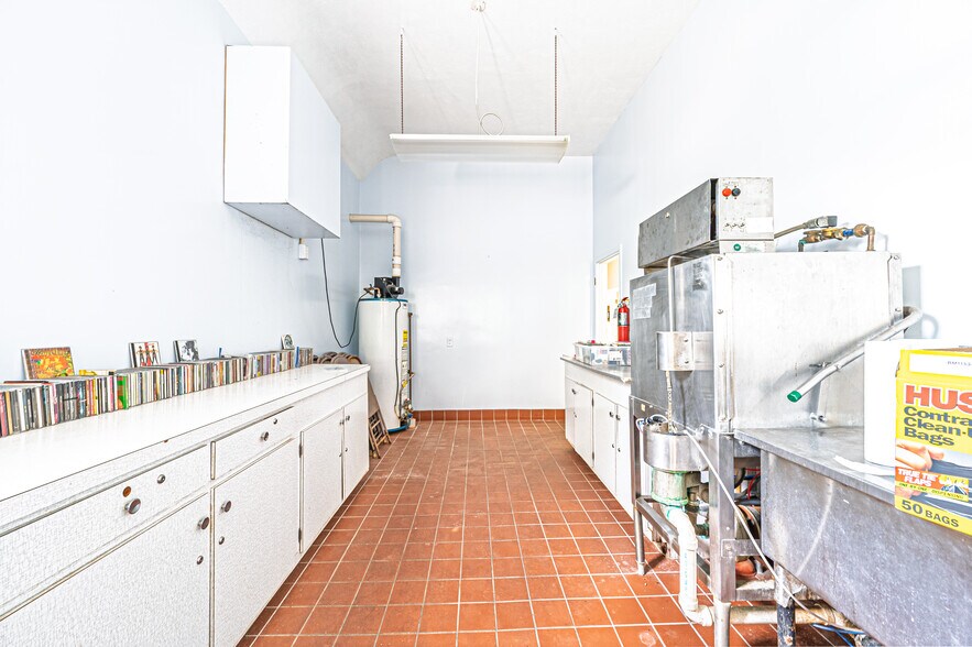 More Photos Of 82 Mill St, Mays Landing Restaurant For Sale