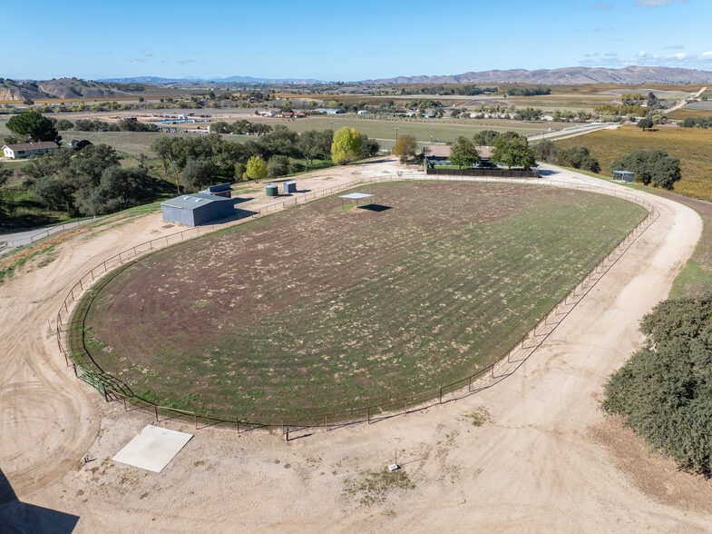 More Photos Of 7790 Airport Rd, Paso Robles Land For Sale