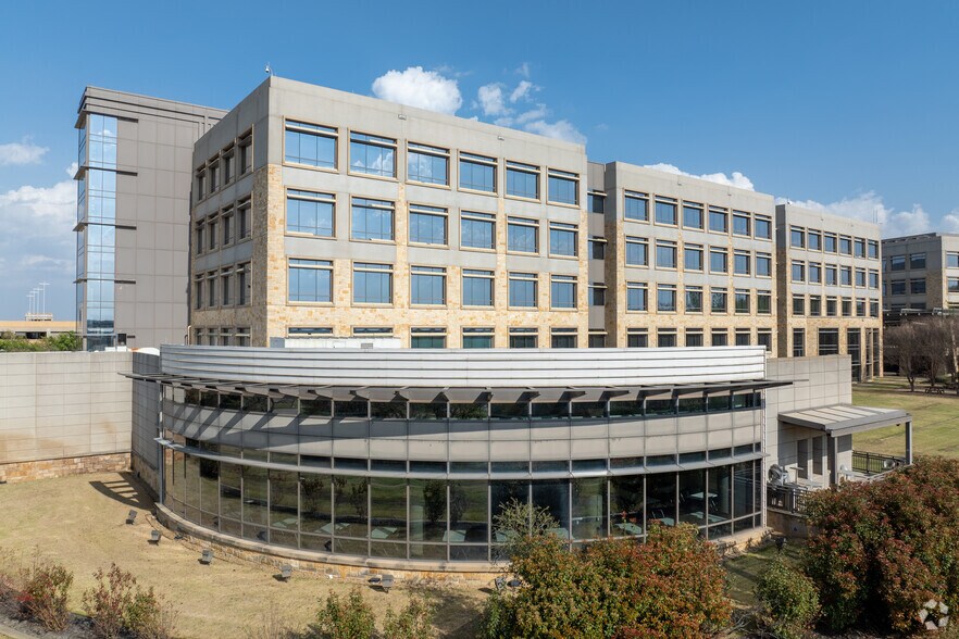 Primary Photo Of 3150 Sabre Dr, Southlake Office For Lease
