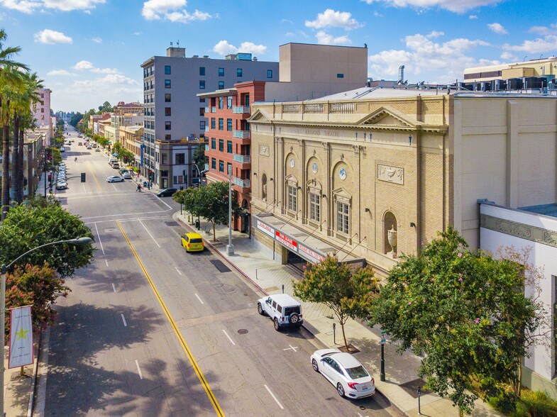 More Photos Of 125-129 N Raymond Ave, Pasadena Loft Creative Space For Lease