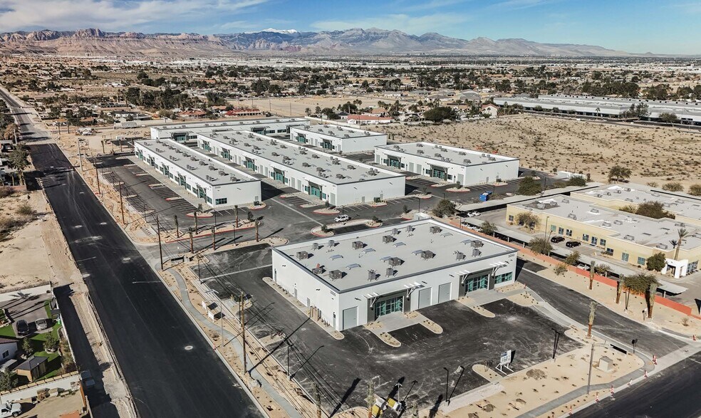 More Photos Of 3450 W Robindale Rd, Las Vegas Unknown For Lease