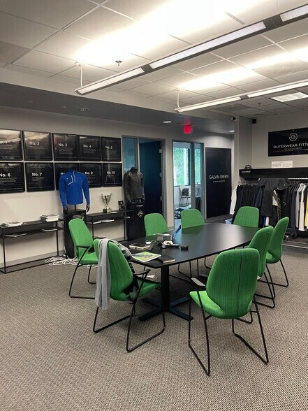 More Photos Of 5864 Owens Ave, Carlsbad Office For Lease