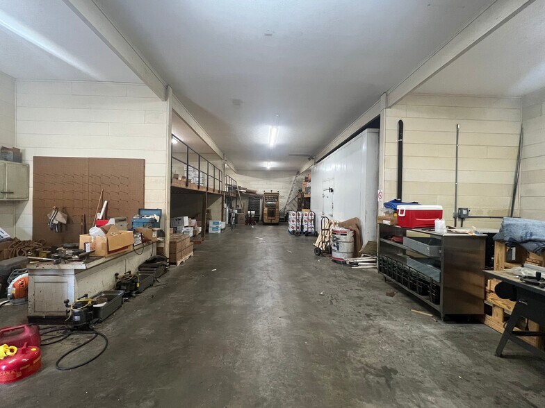 More Photos Of 2621 Hamilton Rd, Columbus Restaurant For Sale