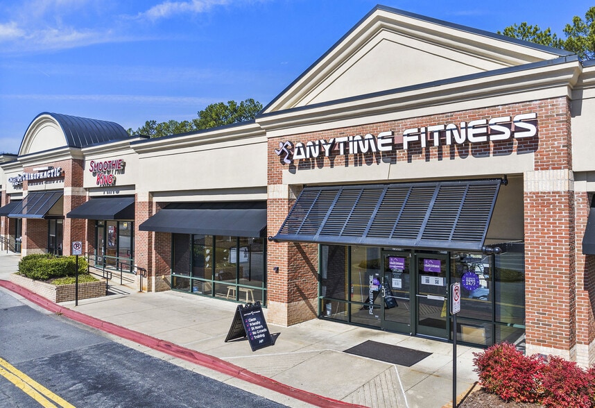 More Photos Of 8465 Holcomb Bridge Rd, Johns Creek Storefront For Lease