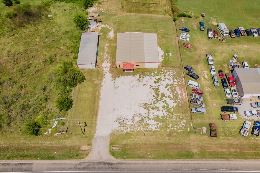 More Photos Of 4444 FM 933, Whitney Flex For Sale