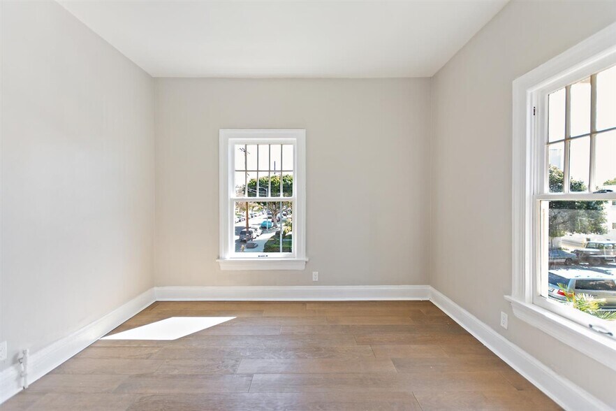 More Photos Of 1703 S Burlington Ave, Los Angeles Apartments For Sale