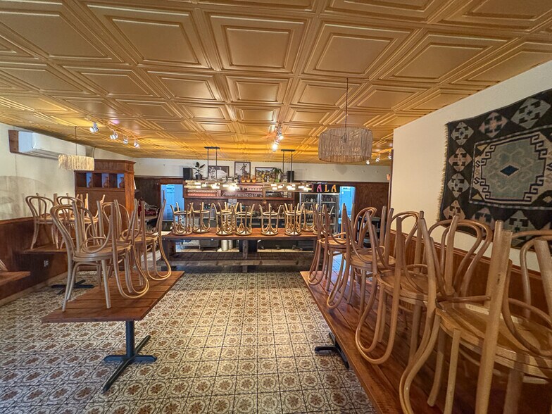 More Photos Of 7233 Healdsburg Ave, Sebastopol Restaurant For Lease