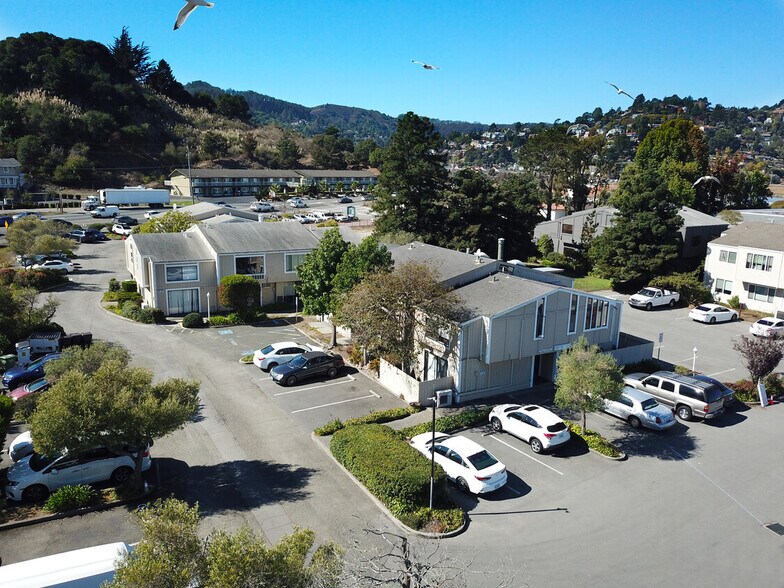 More Photos Of 150 Shoreline Hwy, Mill Valley Apartments For Sale