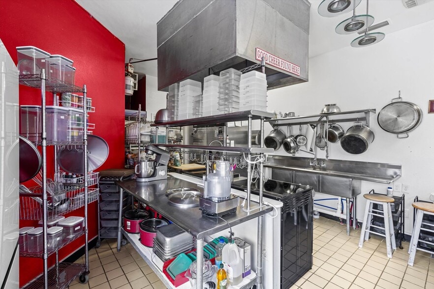 More Photos Of 918 Bienville Blvd, Dauphin Island Flex For Sale