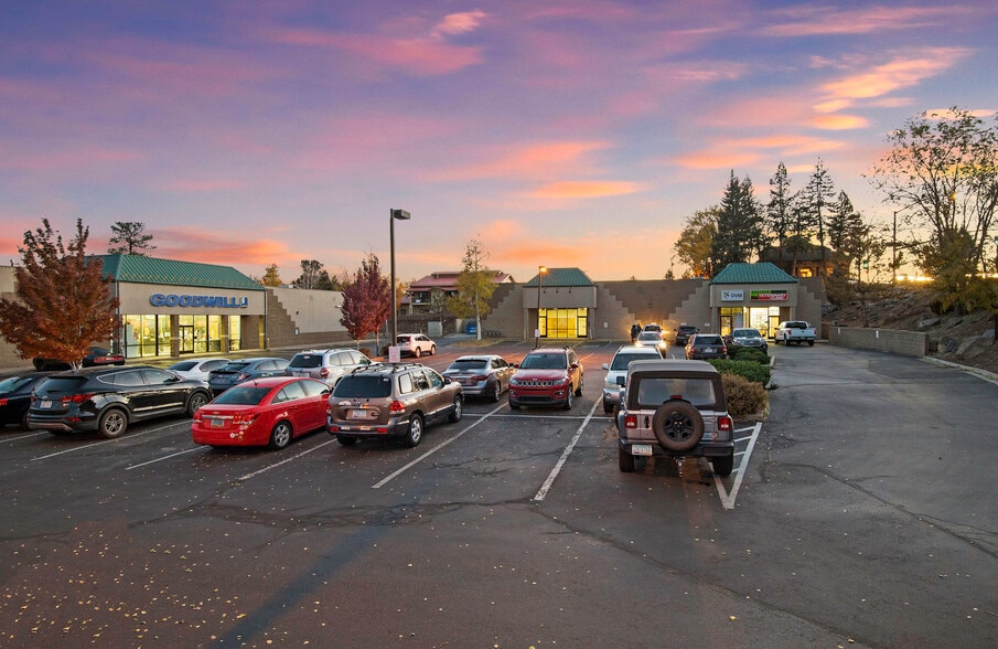 Primary Photo Of 963 W Route 66, Flagstaff Freestanding For Lease