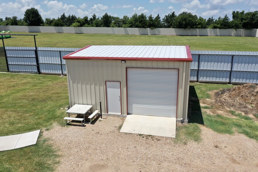 More Photos Of 4150 Highway 36 S, Brenham Shelter For Sale