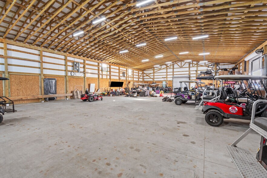 More Photos Of 2278 TX-87 Hwy, Crystal Beach Warehouse For Sale