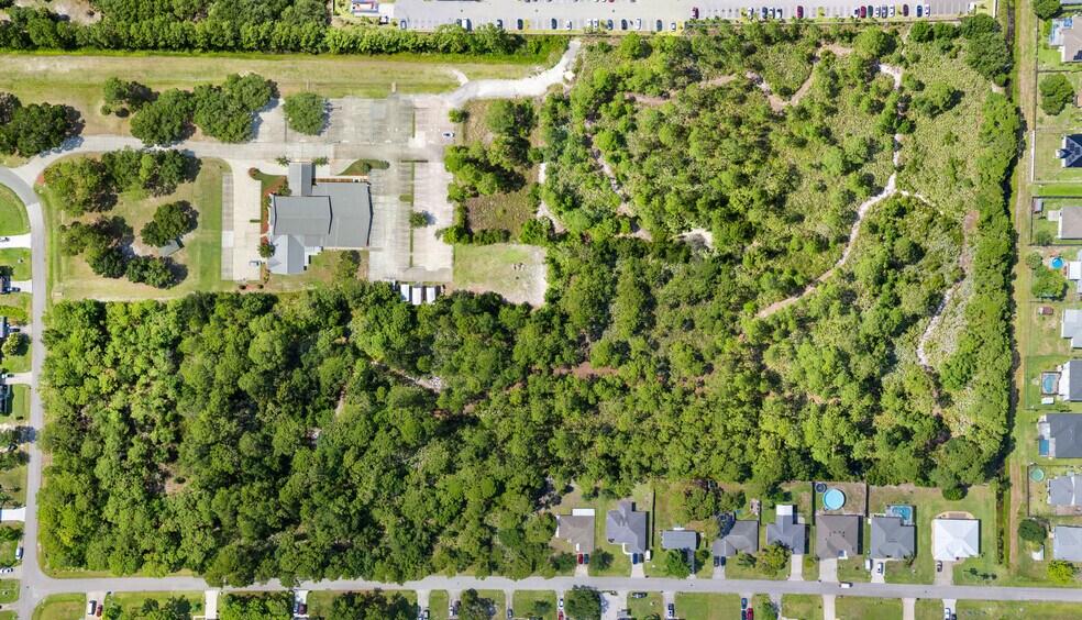 More Photos Of 00 SE Coply St, Palm Bay Land For Sale