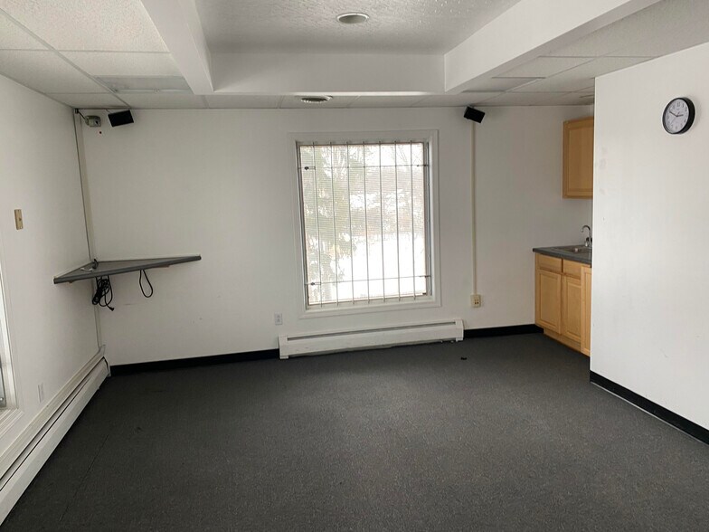 More Photos Of 3101 W Ridge Rd, Rochester Medical For Sale