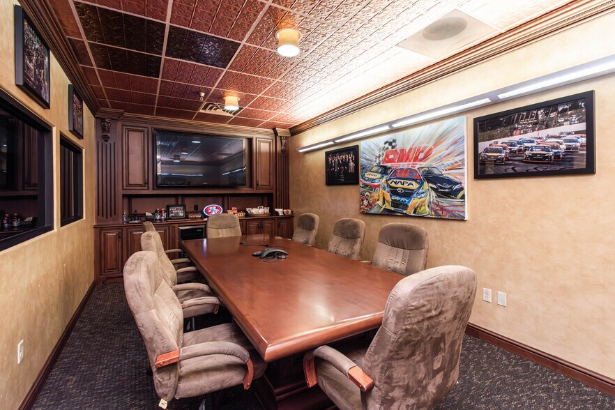 More Photos Of , Roseville Unknown For Sale