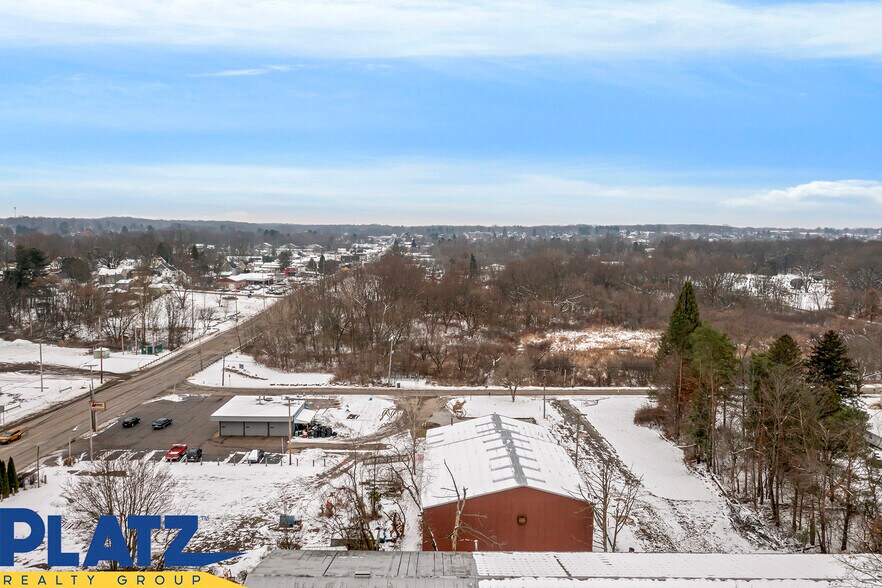 More Photos Of 50 Drummond Ave, Hubbard Warehouse For Lease