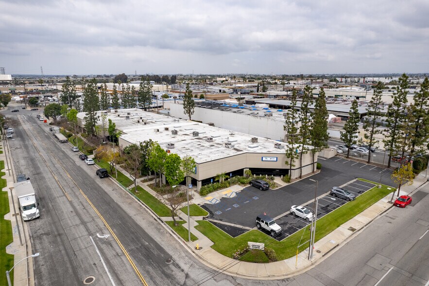 More Photos Of 101-111 W Walnut St, Gardena Light Distribution For Lease