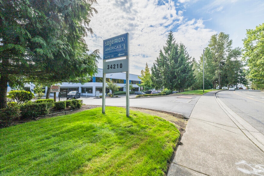 More Photos Of 34210 9th Ave S, Federal Way Warehouse For Lease