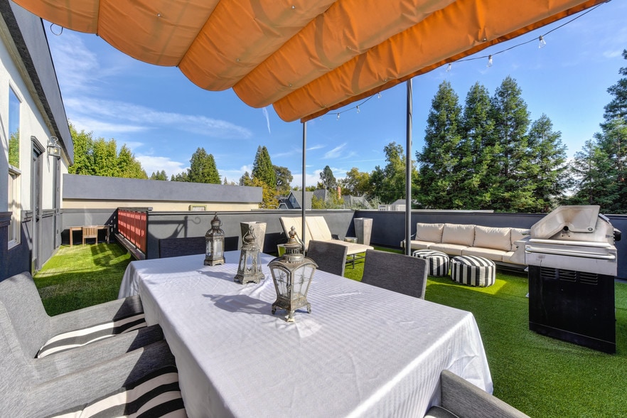 More Photos Of 8734 Sotheby Ct, Fair Oaks Assisted Living For Sale