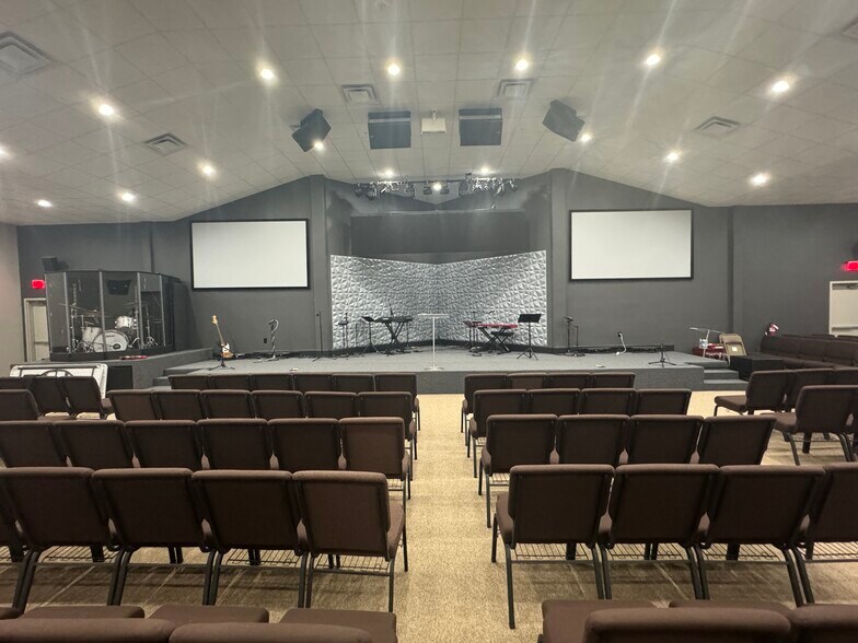 More Photos Of 7200 Rowlett Rd, Rowlett Specialty For Sale