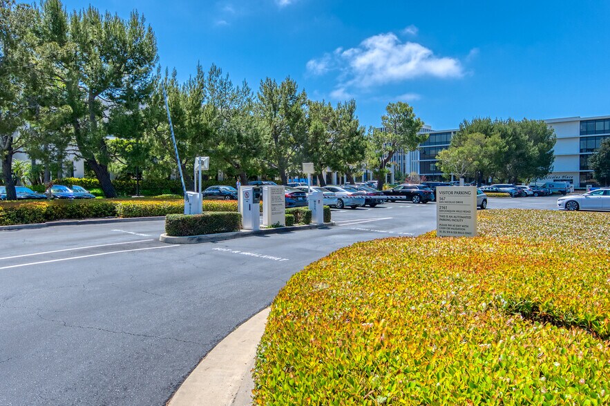 More Photos Of 2161 San Joaquin Hills Rd, Newport Beach Medical For Sale