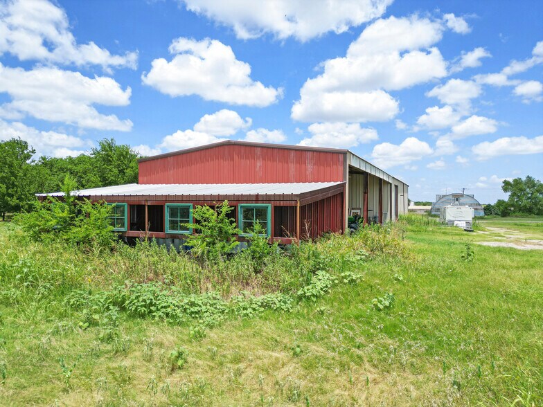 More Photos Of 5608 S Interstate Highway 45 W, Corsicana Land For Sale