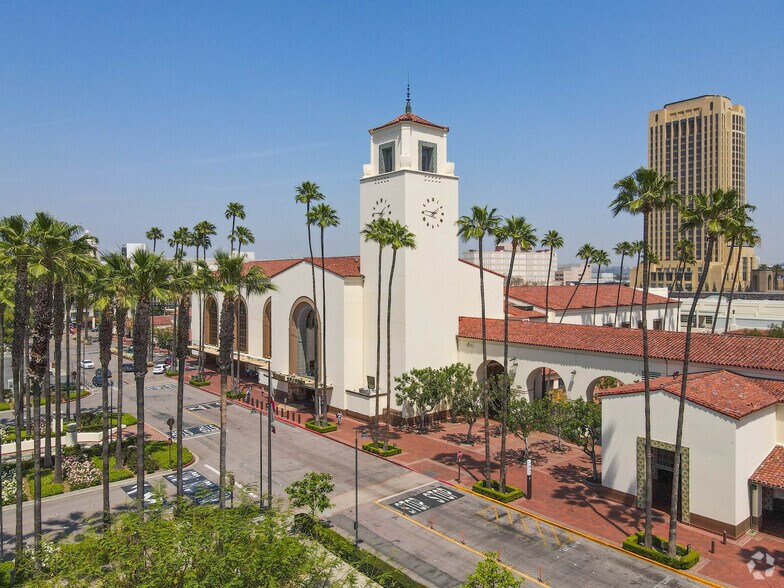 Primary Photo Of 800 N Alameda St, Los Angeles General Retail For Lease