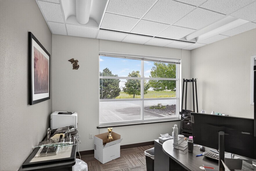 More Photos Of 175 Hawley St, Marquette Medical For Sale