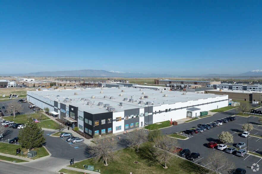 More Photos Of 151 E 3450 N, Spanish Fork Warehouse For Sale
