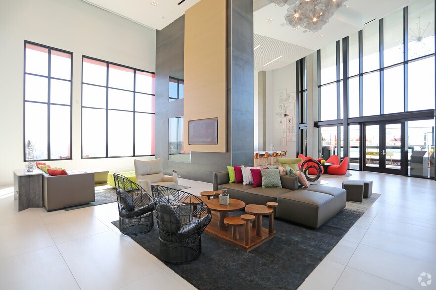 More Photos Of 1501 Island Ave, San Diego Apartments For Lease