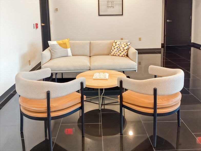 More Photos Of 315 Deaderick St, Nashville Coworking Space