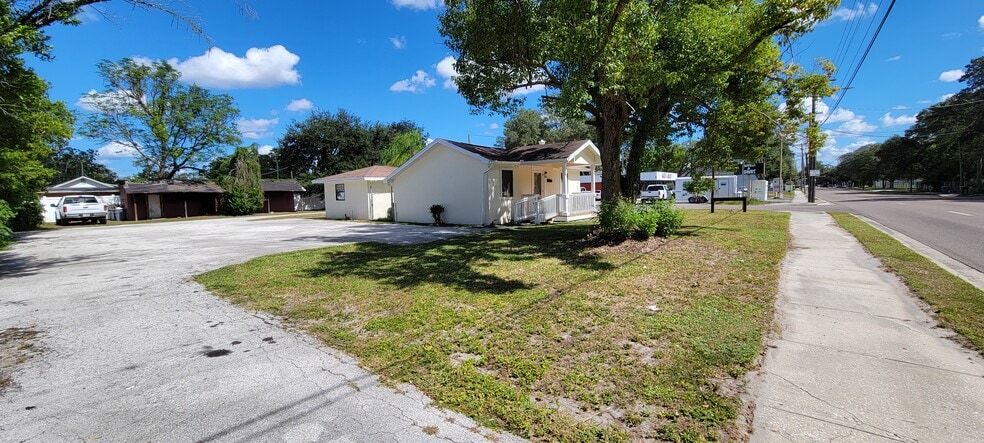 More Photos Of 1901 W Sligh Ave, Tampa Office For Sale
