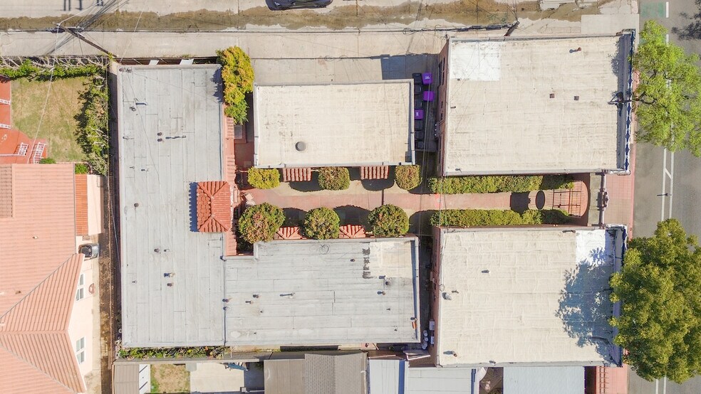 More Photos Of 2361-2367 30th St, San Diego Storefront Retail Residential For Sale