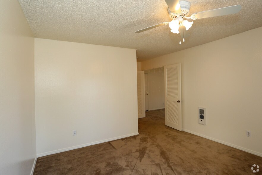 More Photos Of 3131 Arlington Ave, Riverside Apartments For Sale