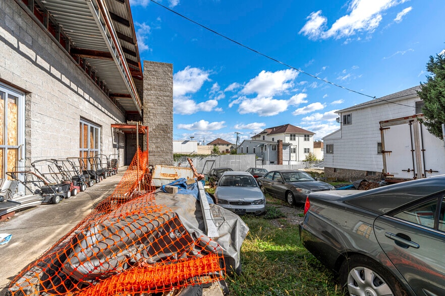 More Photos Of 2120 Hylan Blvd, Staten Island Land For Lease