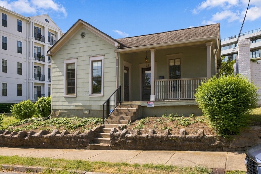 More Photos Of 321 29th Ave N, Nashville Office Residential For Sale