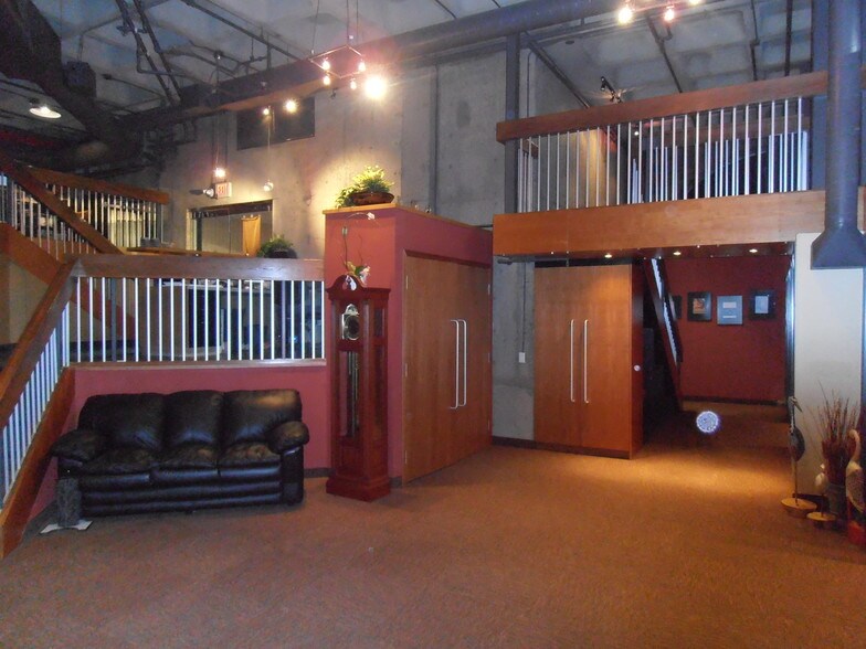 More Photos Of 602 12th Ave SW, Calgary Office For Sale