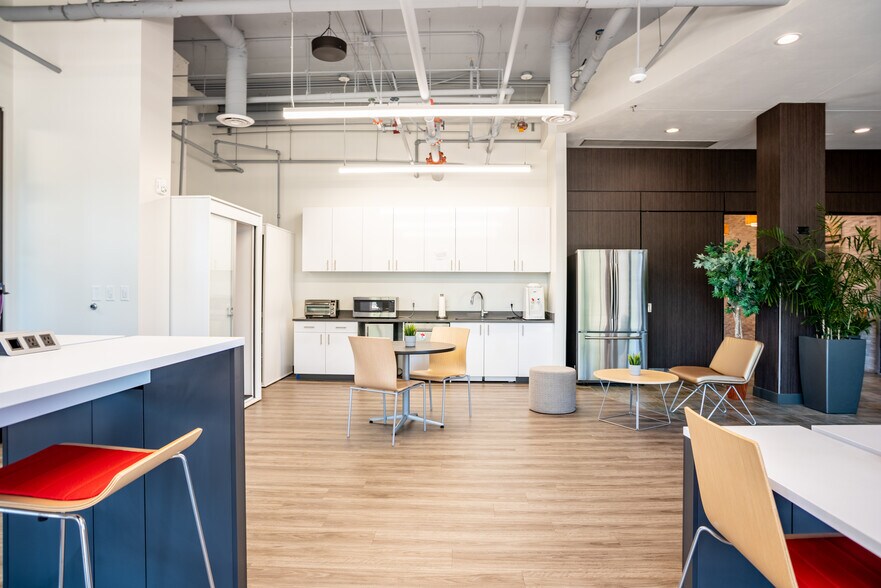 More Photos Of 9250 E Costilla Ave, Greenwood Village Medical For Lease