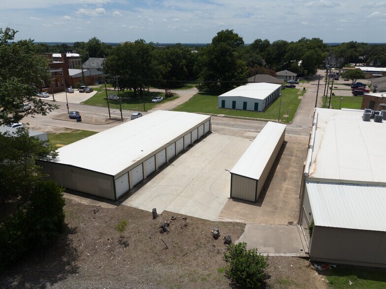 More Photos Of 217 Winter St, Marlin Industrial For Sale