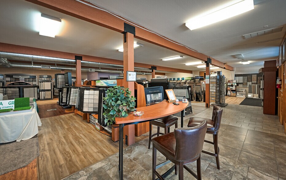 More Photos Of 4052 Shasta Dam Blvd, Shasta Lake Freestanding For Sale