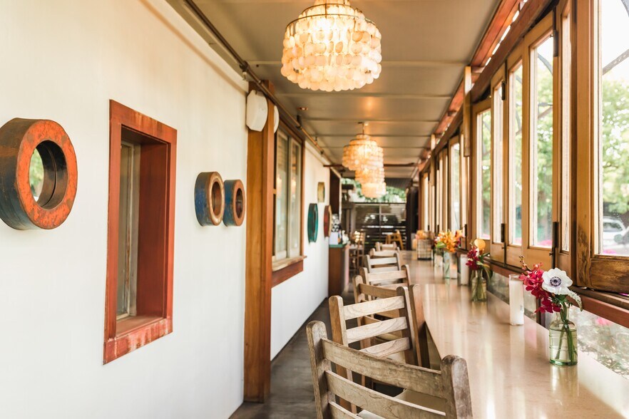 More Photos Of 93 Hana Hwy, Paia Hotel For Lease