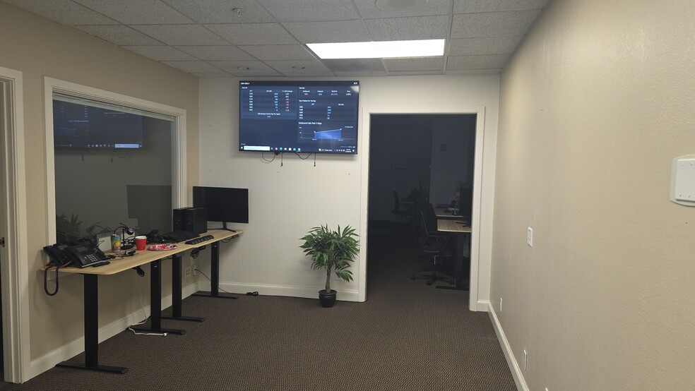 More Photos Of 41530 Enterprise Cir S, Temecula Office For Sale
