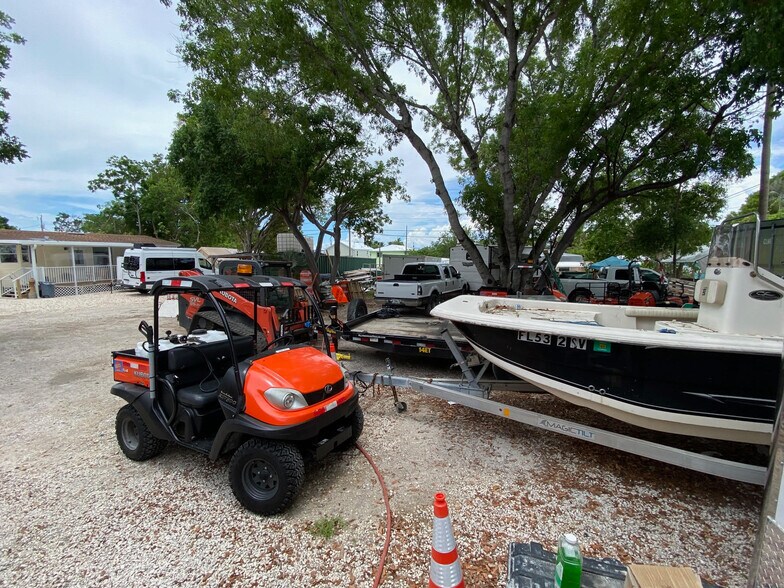 More Photos Of 106240 Overseas Hwy, Key Largo Office For Sale