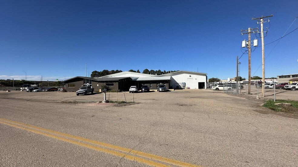 Primary Photo Of 2600 2nd Ave, Greeley Warehouse For Sale
